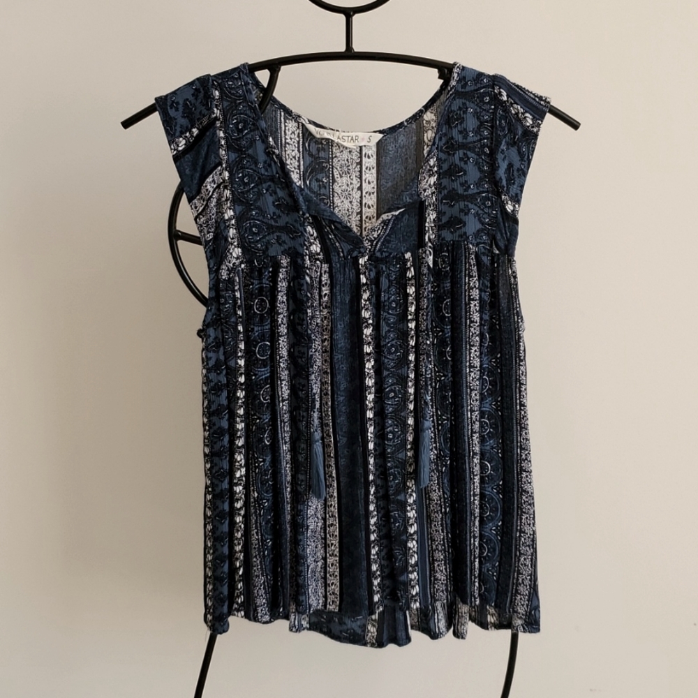 Vanilla Star * Boho vibe blue pattern tank